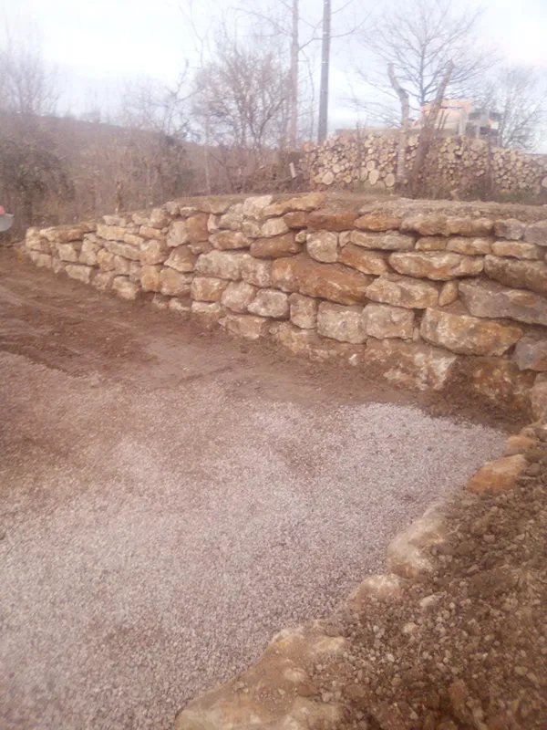enrochement pour réalisation parking Tarn-et-Garonne